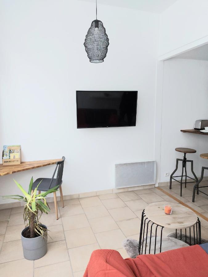 Appart Confort#1, Centre-Ville, Gare A Pieds Proche Commodites Maubeuge Eksteriør billede
